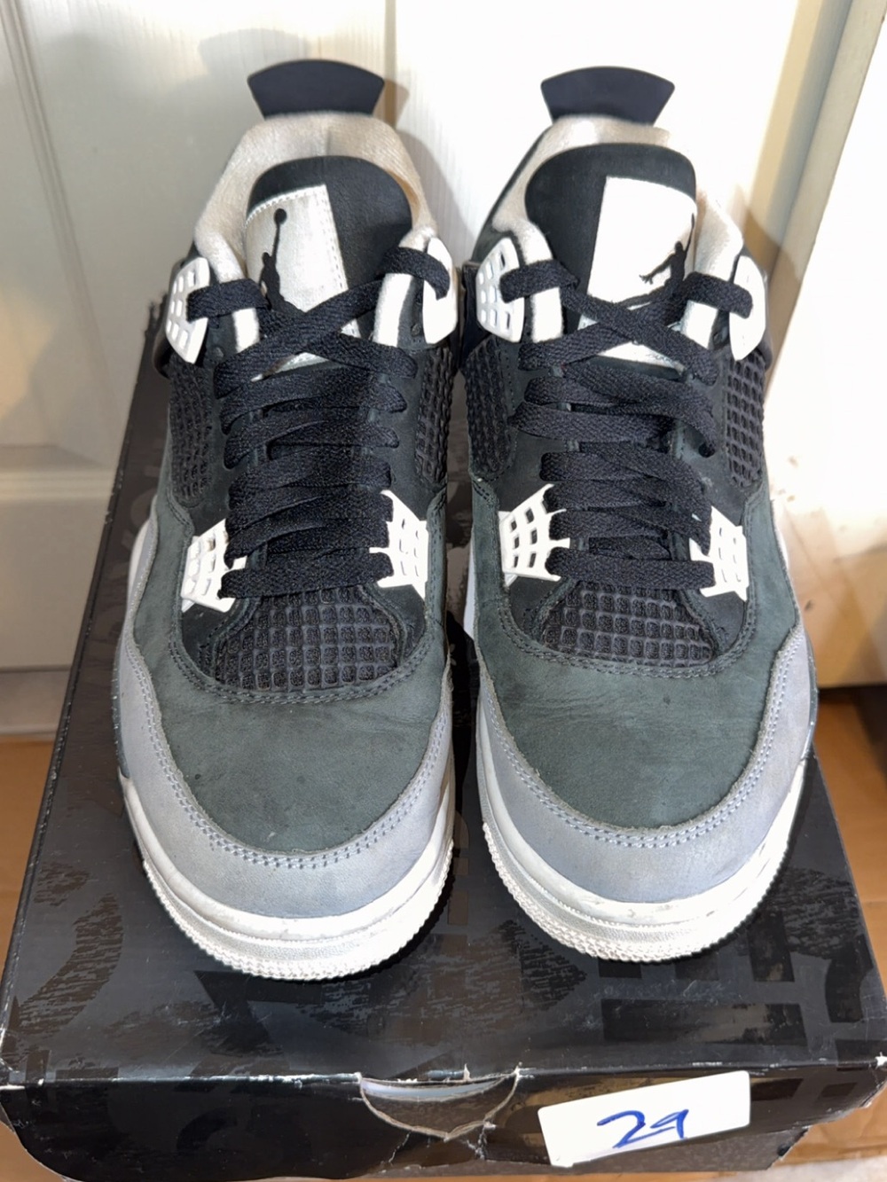 Air Jordan 4 Fear 2024 Size 8